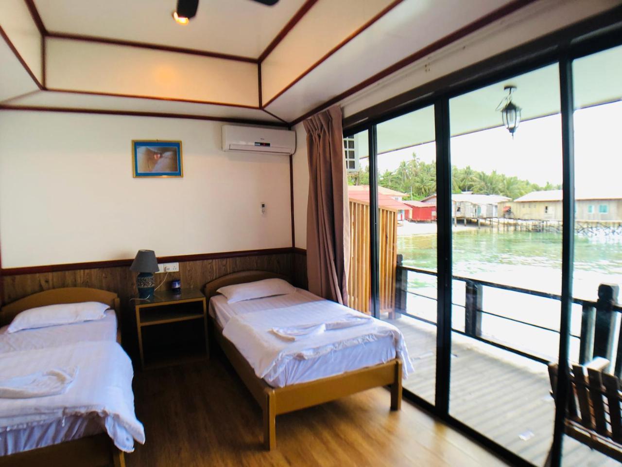 Mabul Paradise Lodge Mabul Island Екстериор снимка